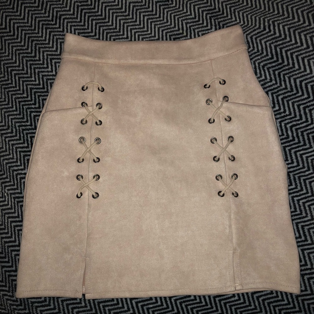 Suede Nude Pink Zip-Up High Waisted Skirt